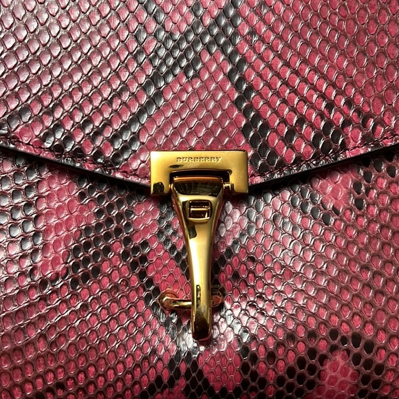 Never used, Burberry pink python bag - Picture 3 of 7
